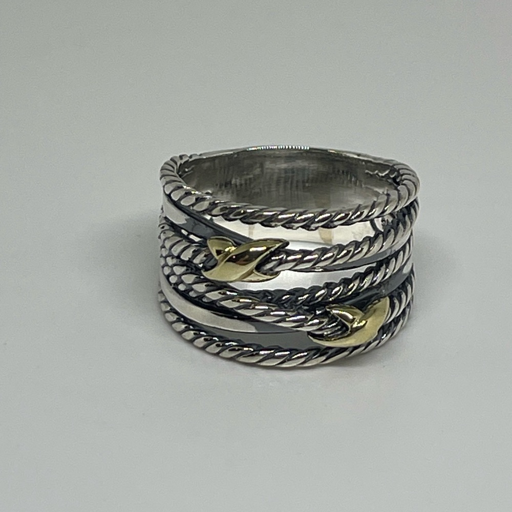 David Yurman Double X Crossover Ring in Silver with 18k Gold - Picture 7 of 8